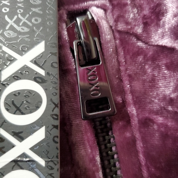 Purple Jacket - Picture 2 of 3